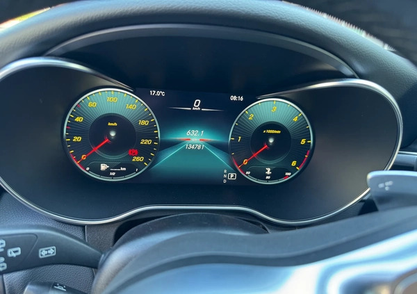 Mercedes-Benz Klasa C cena 137760 przebieg: 135000, rok produkcji 2019 z Rakoniewice małe 254
